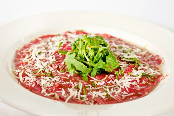 Carpaccio van kalfsvlees — Stockfoto