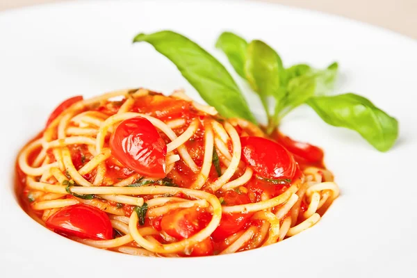 Linguine z pomidorów — Zdjęcie stockowe