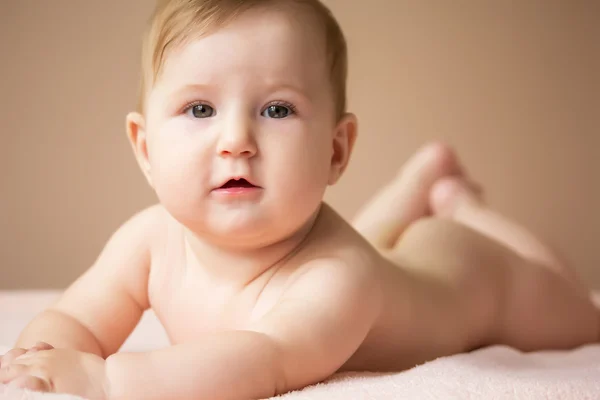 Sevimli kız bebek — Stok fotoğraf