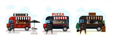 Pizza, kahve ve burgerli yemek kamyonları. Tekerlekli, çizgili tenteli fast food minibüslerinin ve menüsü olan bir reklam standının düz bir temsili. Eski tarz illüstrasyon