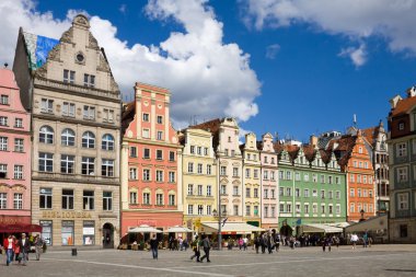 bir sıra ev pazarı Meydanı Wroclaw, Polonya