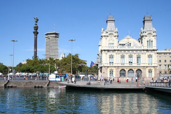 Barselona vista desde la playa . — Foto de Stock