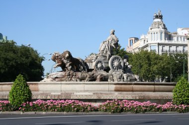 Madrid'da Cibeles Çeşmesi.