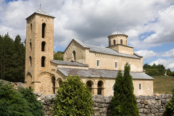 Den ortodoxa sopocani klostret i Serbien, världsarv Stockbild