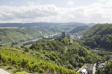 mosel Nehri'nin ve kobern-gondorf Almanya