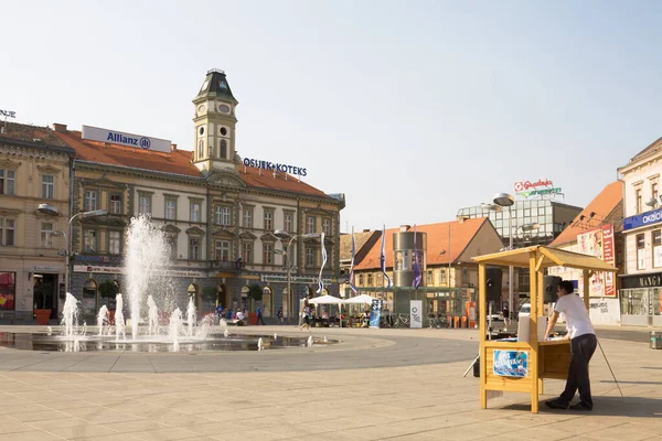 Osijek Croacia Septiembre 2012 Plaza Ante Starcevic Ciudad Osijek Croacia — Foto de Stock