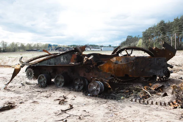 Berestyanka Kyiv Region April 2022 Destroyed Burnt Russian Tank Shelling — Stockfoto