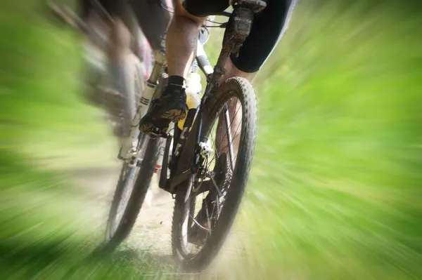 Wyścig rowerów górskich — Zdjęcie stockowe