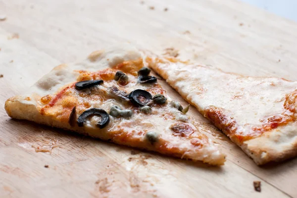 Napole pizza en kaas pizza — Stockfoto