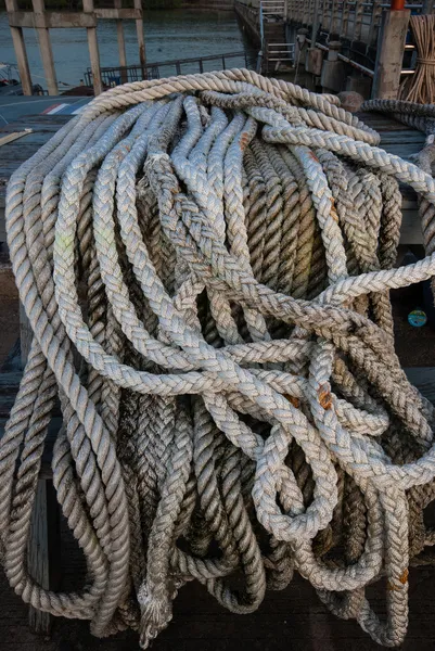 Geflochtenes Schiffsseil — Stockfoto