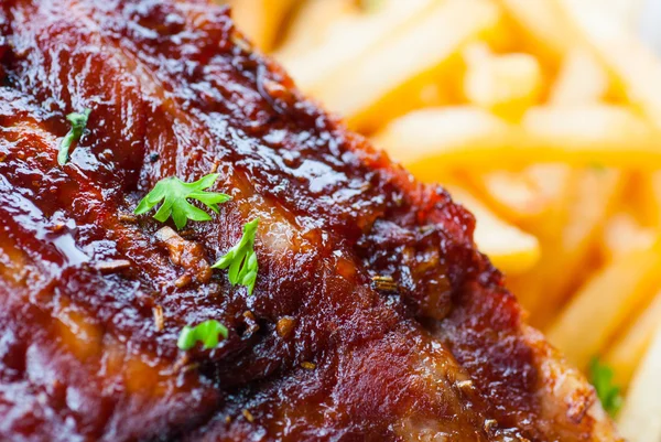 Grilled juicy barbecue pork ribs — Stock Photo, Image