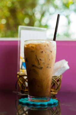 buz gibi soğuk kahve