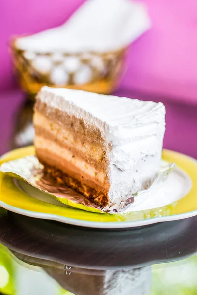 Cake on a plate — Stock Photo, Image