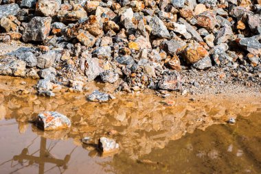 Taş yığını. inşaat için.