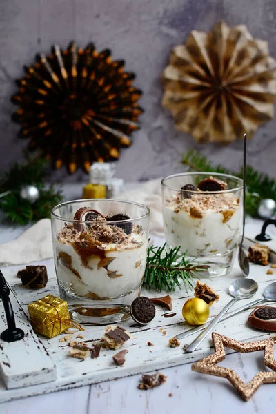Vertical Composition Light Curd Dessert Chocolate Background Christmas Decor Close — Stockfoto
