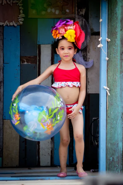 Kinderbekleidung Mehrmarken-Sommerkollektion — Stockfoto
