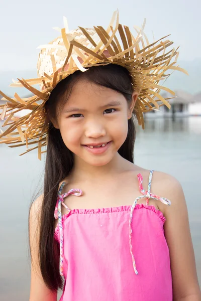 Azjatycki dziewczyna uśmiech — Zdjęcie stockowe