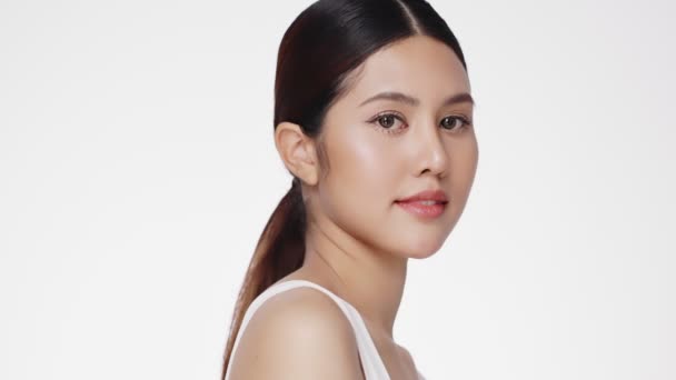 Beauty Young Asian Woman Face Looking Camera Isolated White Background — Stockvideo