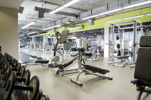 Gimnasio centro de finura —  Fotos de Stock