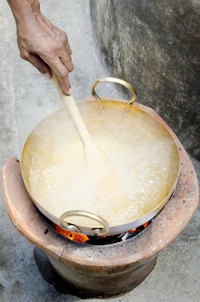 Hand machen Zuckersirup — Stockfoto