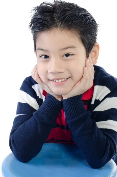 Portret van gelukkig Aziatische schattige jongen — Stockfoto