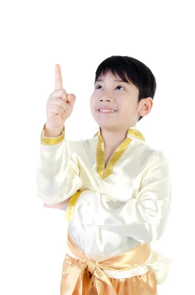 Aziatische schattige jongen in Thaise kostuum op witte achtergrond . — Stockfoto