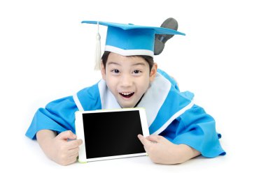 Asyalı çocuk tablet bilgisayar ile 