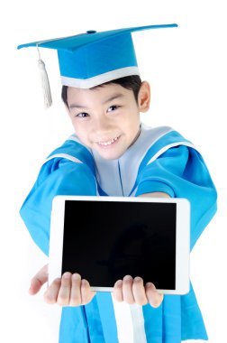 Asyalı çocuk tablet bilgisayar ile 