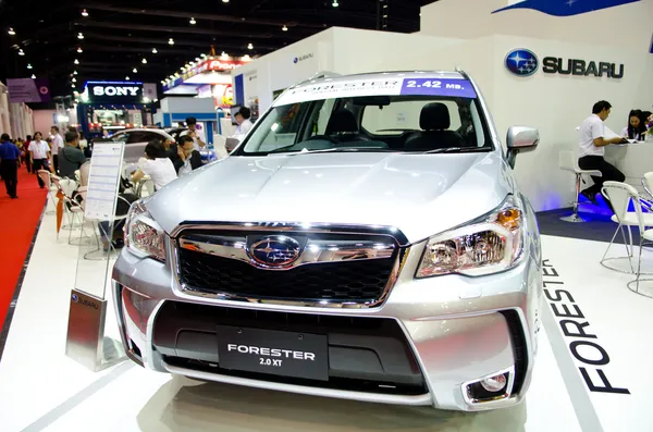 BANGKOK - MARÇO 29: SUBARU FORESTER 2.2 XT em exposição em Bangk — Fotografia de Stock