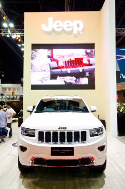 Bangkok - 29 Mart: jeep grand cherokee 3.0 crd v6 Eko dizel o