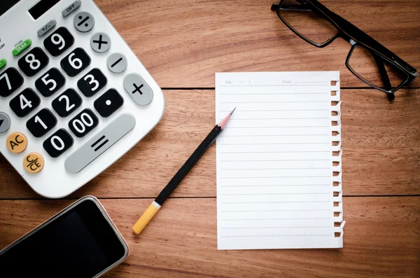 Blank Page notebook and calculator — Stock Photo, Image