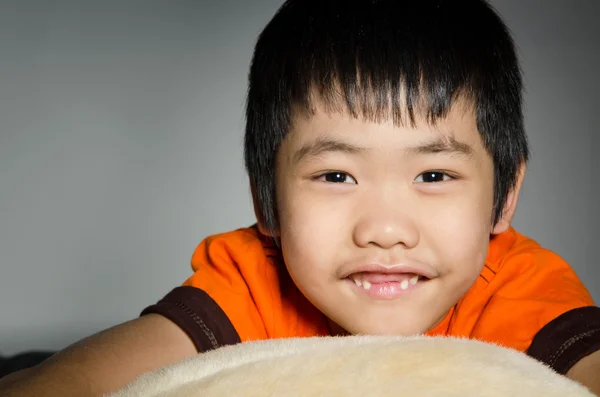 Portrait de garçon mignon asiatique — Photo