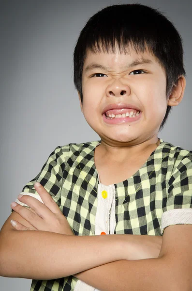 Portret van Aziatische schattige jongen — Stockfoto