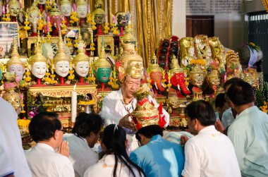 chachengsal, Tayland - 8 Nisan 2014: tanımlanamayan öğretmen ve pu