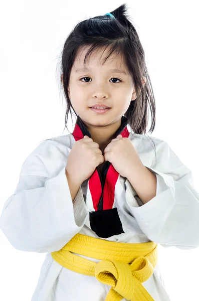 Aziatische meisje in een kimono met een gele sjerp — Stockfoto