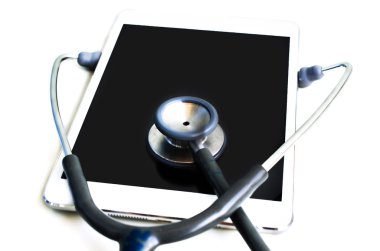 steteskop ile tablet bilgisayar