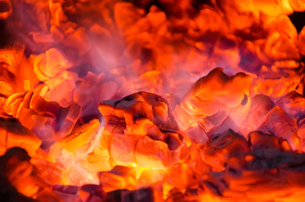 Madera en fuego — Foto de Stock