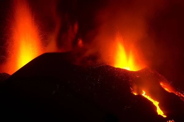 A Cumbre Vieja vulkánkitörése. — Stock Fotó