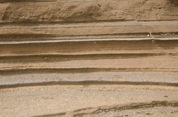 Különböző rétegeket mutató kőfelület. — Stock Fotó
