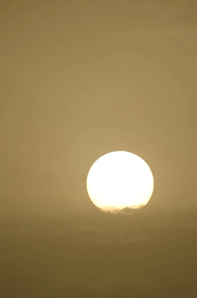 Sun Clouds Haze Formed Airborne Dust Dawn Gran Canaria Canary — ストック写真