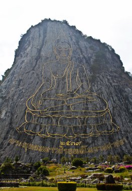 Uçurumdaki Buda resim heykel.