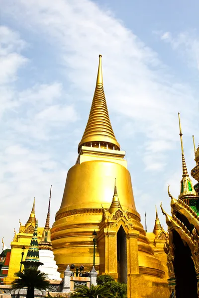 Pagoda wat phra Kaew w Bangkoku, Tajlandia. — Zdjęcie stockowe