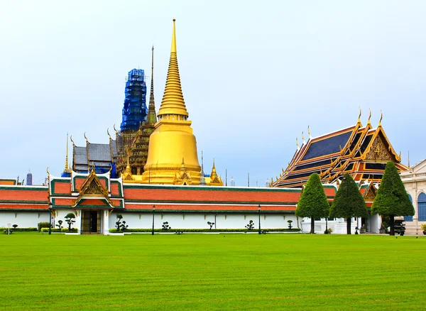 Grand palace, významnou turistickou atrakcí v Bangkoku, Thajsko. — Stock fotografie