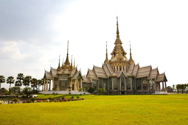 Thai temple — Stock Photo, Image