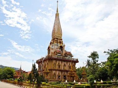 Wat Chalong 'daki Pagoda ya da Chaitharam Tapınağı, Phuket, Tayland.