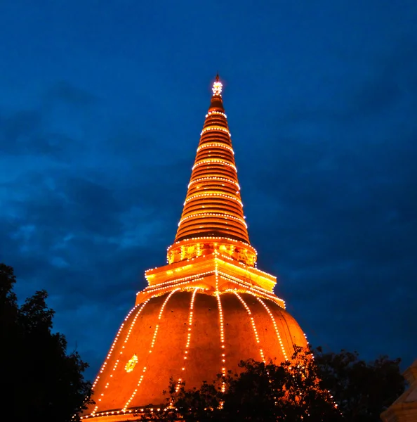 Phra pathom chedi, nejvyšší stupa na světě. nachází se — Stock fotografie