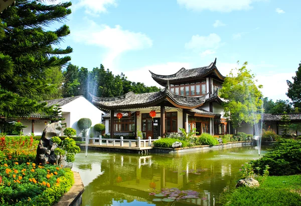 China Buddhist temple at Mae Fah Luang, University ,Chiangrai, — Stock Photo, Image