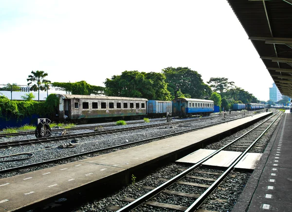 An image of the Thonburi train station in Thailand. — Stock Photo, Image