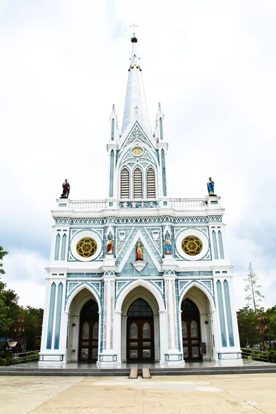 Witte kerk in Samut Songkhram, Thailand. — Stockfoto