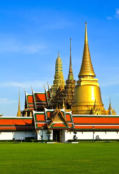 Wat pra kaew, großer Palast, bangkok, thailand. — Stockfoto